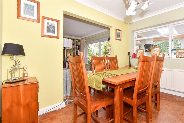 Lamberhurst Road, Maidstone, Kent 4 bed detached house for sale