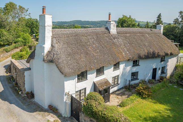 Lower Brimley, Bovey Tracey 2 bed cottage for sale