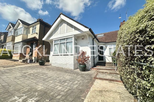 2 bedroom semi-detached bungalow for sale
