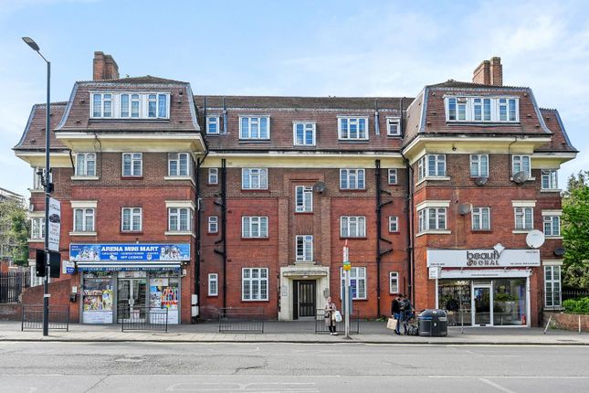 Empire Way, Wembley 2 bed flat for sale