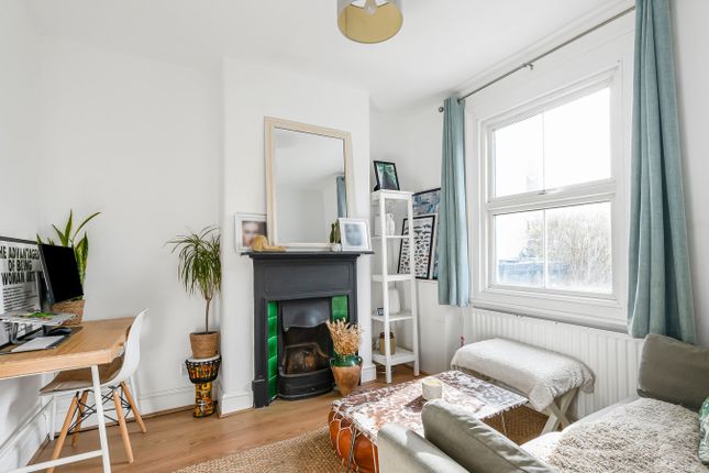 Felix Road, West Ealing, W13 2 bed terraced house for sale
