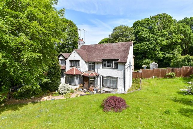 4 bed detached house