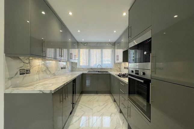 5 bed semi-detached house