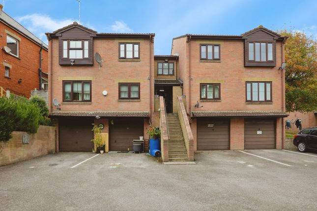 1 bed flat