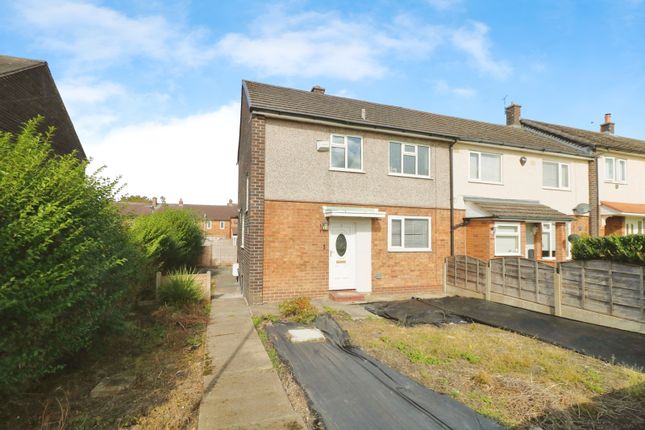 2 bedroom semi-detached house for sale