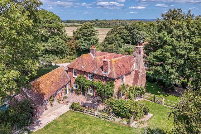 6 bedroom detached house for sale