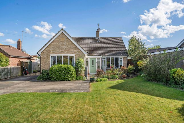 Gidding Road, Sawtry, Cambridgeshire. 3 bed detached bungalow for sale