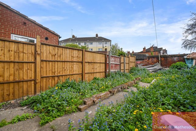 Fortune Gate Road, London 4 bed house for sale