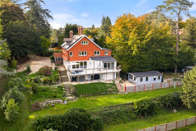 Hindhead Road, Hindhead, Surrey, GU26 5 bed detached house for sale