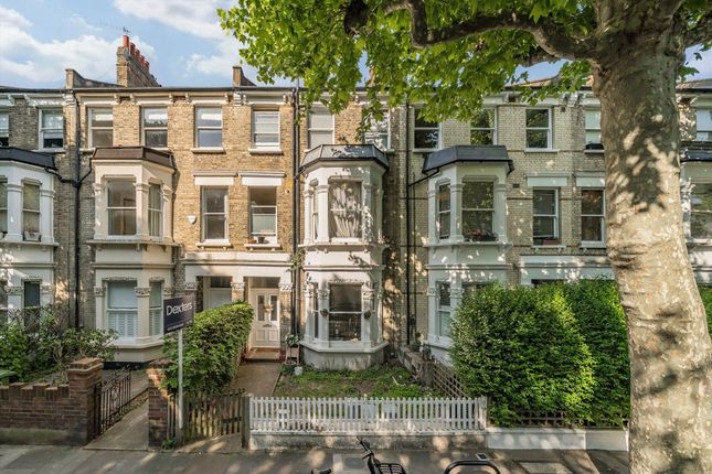 Agate Road, London W6 2 bed flat for sale