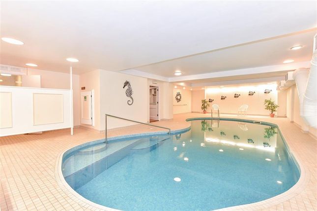 3 bed flat