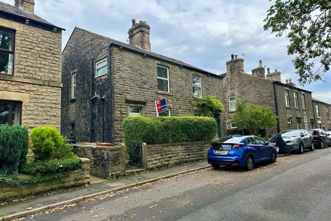 High Lea Road, High Peak SK22 3 bed semi