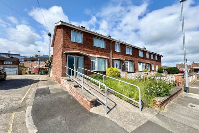 3 bedroom end of terrace house for sale