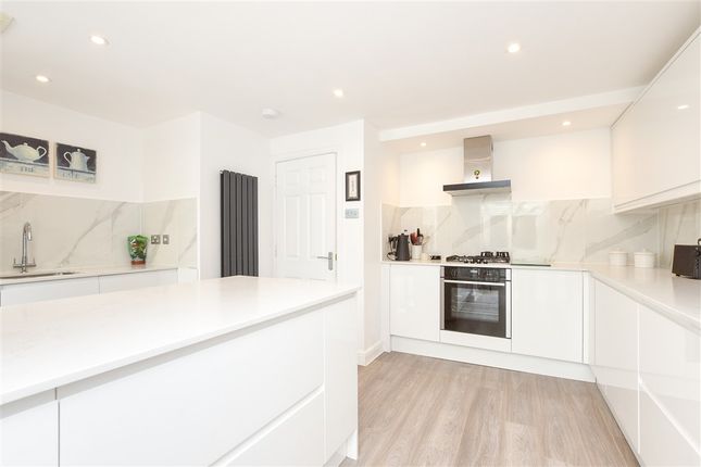 Prices Lane, Reigate, Surrey 3 bed townhouse for sale