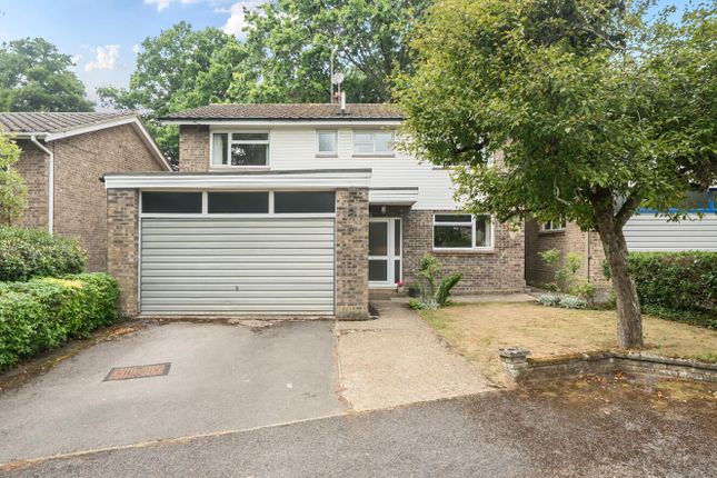 Wychwood Grove, Hiltingbury... 4 bed detached house for sale