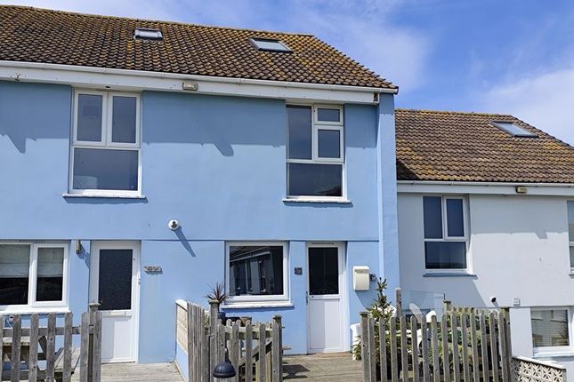 Camullas Way, Newquay TR7 3 bed terraced house for sale