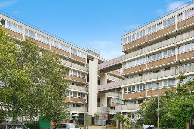 3 bed flat