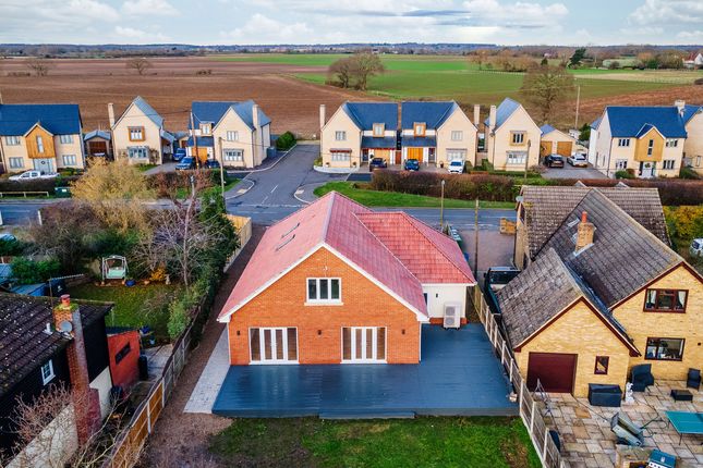 4 bedroom chalet for sale