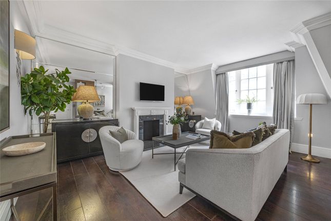 St. James's Street, Mayfair, London 1 bed flat for sale