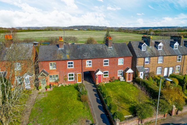 Wingrave Road, Tring HP23 3 bed terraced house for sale