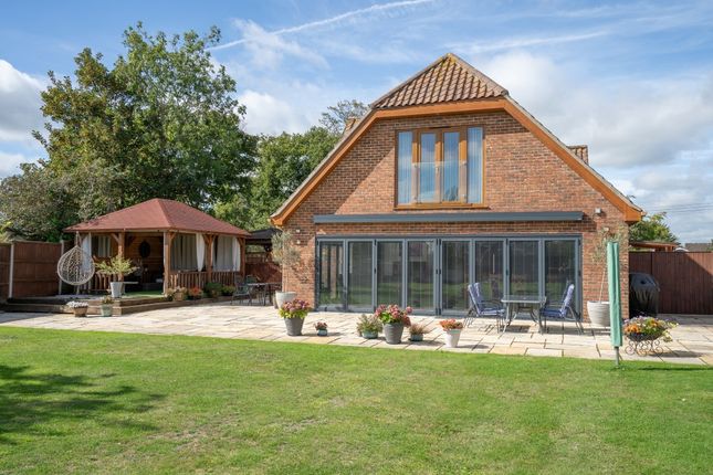 Cotmer Road, Oulton Broad 4 bed detached house for sale