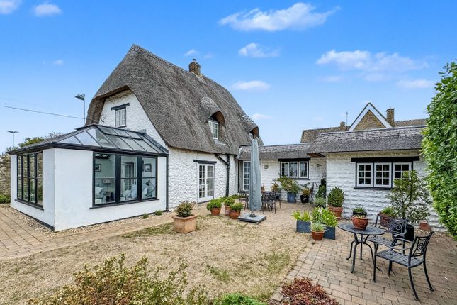 Manor Lane, Shrivenham, Swindon, SN6 4 bed detached house for sale