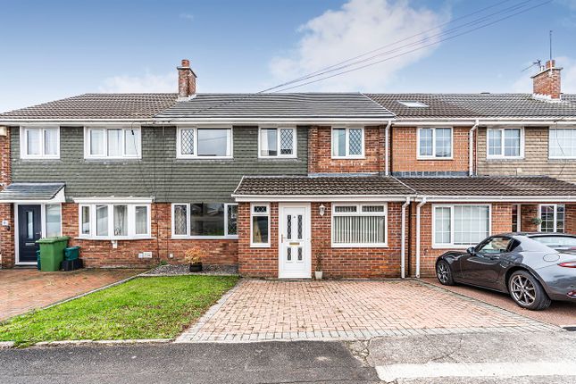 Castleford Close, Pontypridd CF38 3 bed semi