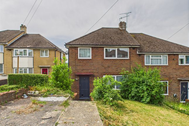Tenzing Drive, High Wycombe... 3 bed semi
