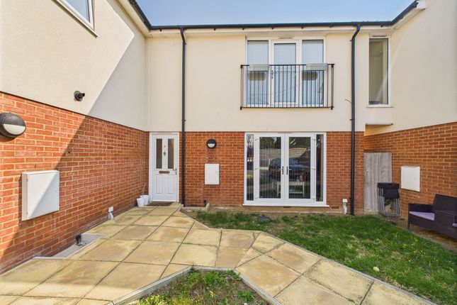 1 bedroom maisonette for sale