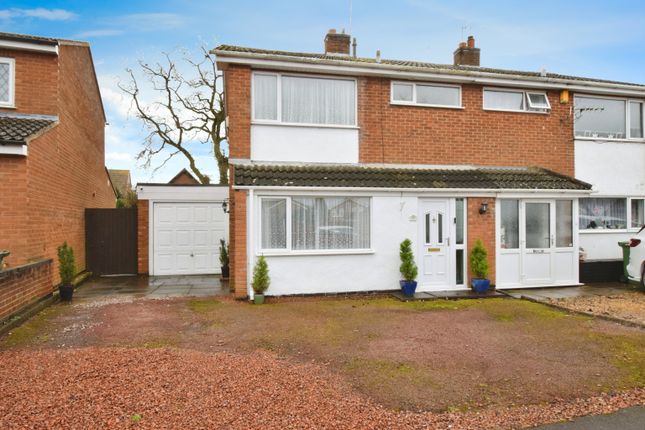 3 bedroom semi-detached house for sale