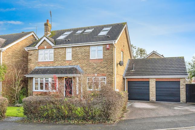 5 bedroom detached house for sale