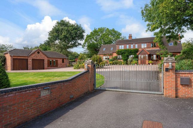 5 bedroom detached house for sale