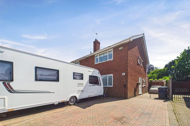 Marleyfield Way, Churchdown... 3 bed semi
