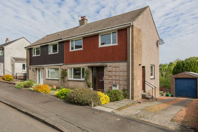 26 Langside Drive, Kilbarchan, PA10 2EW 3 bed semi
