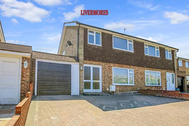 Gable Close, Crayford, Kent 3 bed semi