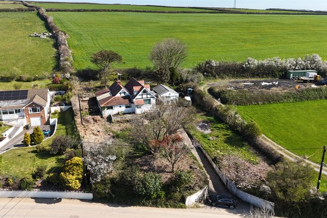Lincombe, Lee, Ilfracombe, Devon, EX34 3 bed bungalow for sale