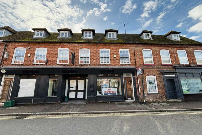 HIGH STREET, THATCHAM RG19 3 bed maisonette for sale