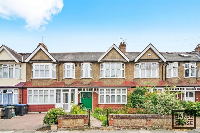 Riverside Gardens, Enfield EN2 3 bed terraced house for sale