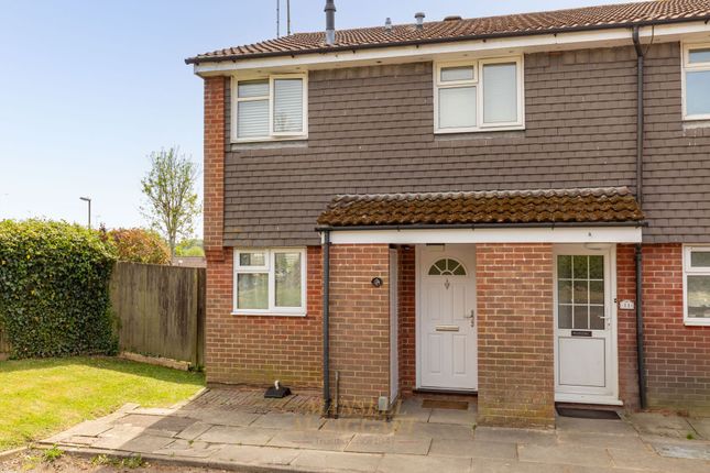 Saltdean Close, Crawley RH10 1 bed maisonette for sale