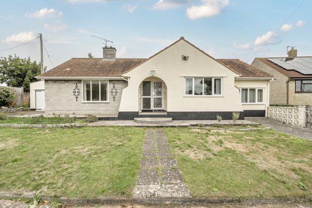 East Lyng, Taunton, Somerset, TA3 3 bed bungalow for sale