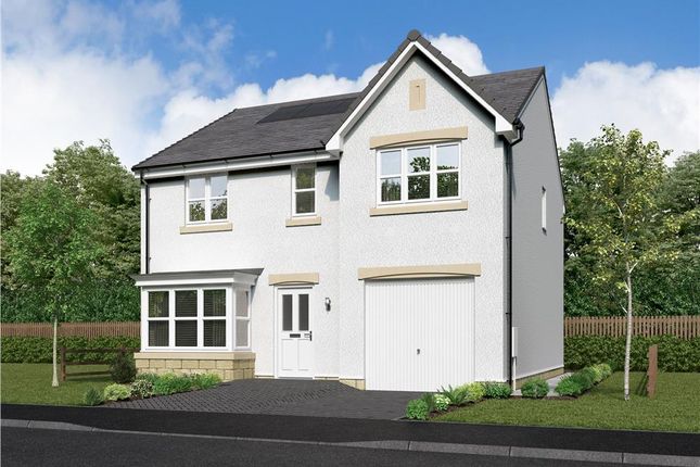 4 bed detached house