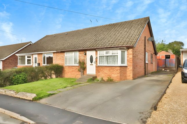 3 bedroom semi-detached bungalow for sale