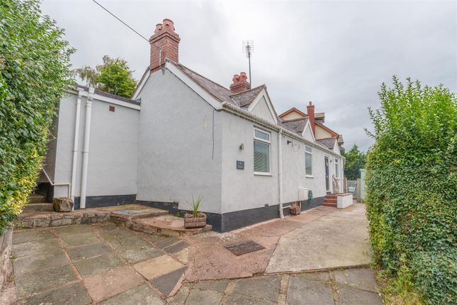 2 bed detached bungalow