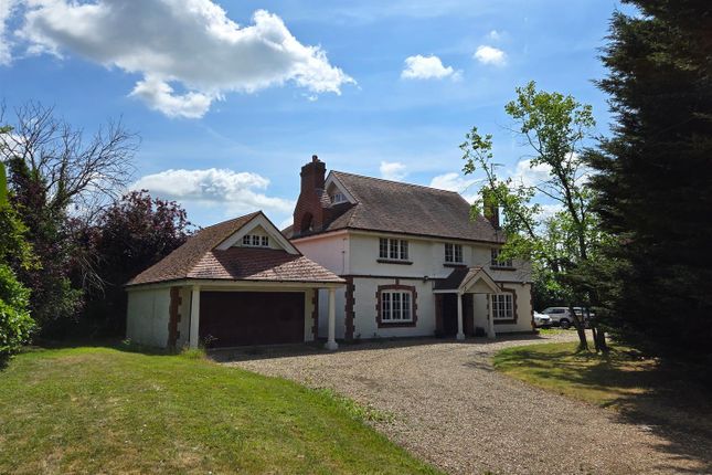 6 bedroom detached house for sale