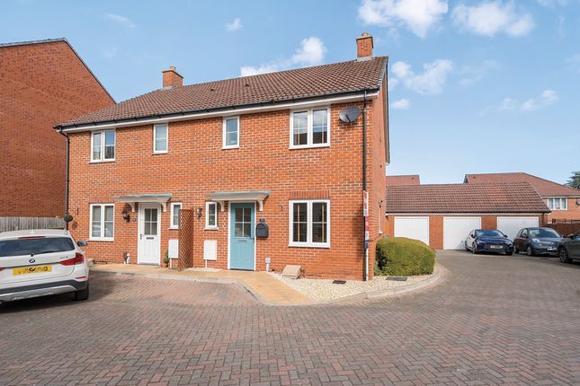 Blue Cedar Close, Yate, BS37 3 bed semi