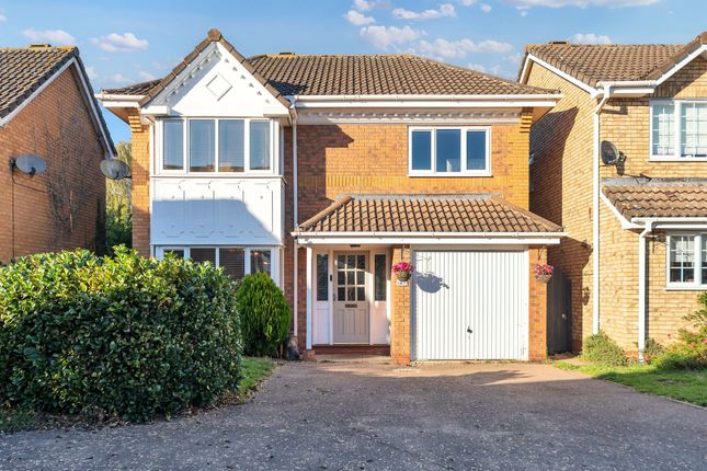 Oxford Close, Bury St. Edmunds IP28 4 bed detached house for sale