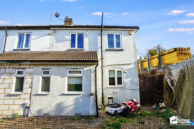 2 bedroom semi-detached house for sale