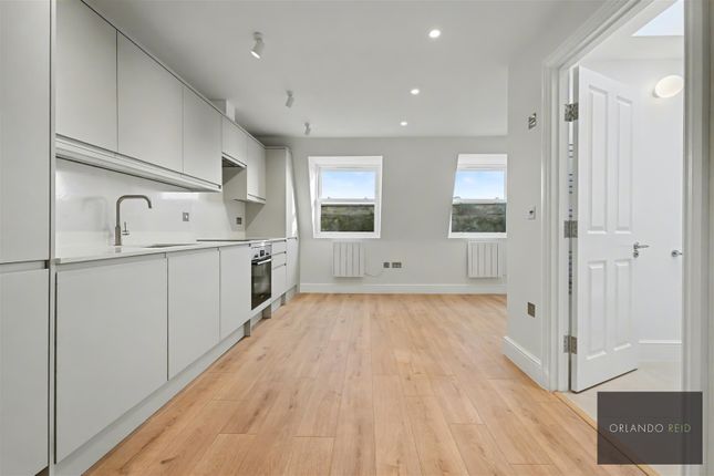 Battersea Park Road, London 1 bed apartment for sale