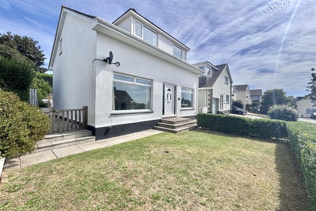 4 bed detached house