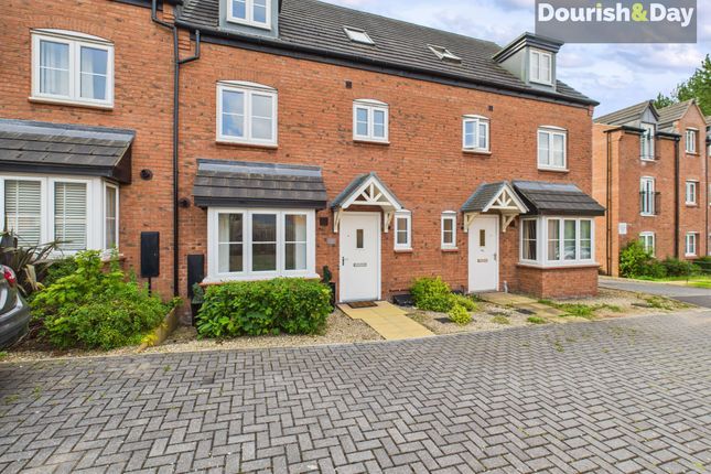 Pearl Brook Avenue, Stafford ST16 4 bed terraced house for sale